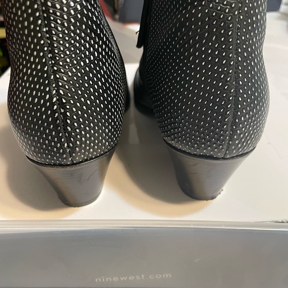 Giuseppe Zanotti Women's Black and Silver Boots Sz 40.5 - Picture 4 of 7